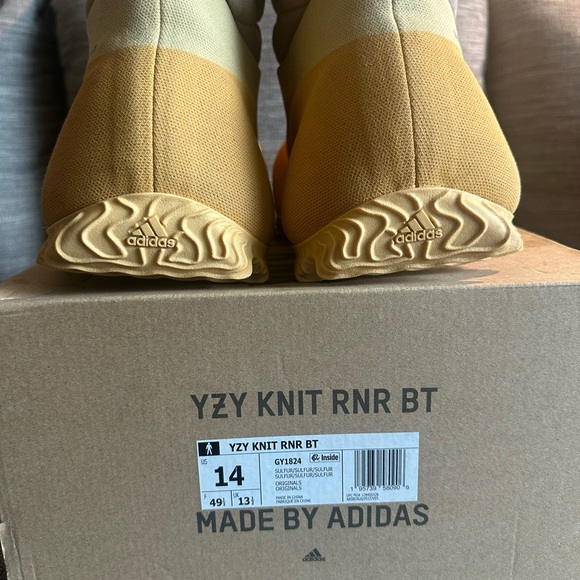 YZY KNIT RNR BT - Picture 5 of 9